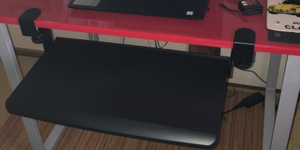 パソコンのキーボードを置くスペースがなくても作れる超おすすめのアイテムとは 記事のゴミ箱